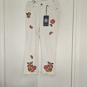 Hydraulic White Ankle Cropped Embellished Fruit Jeans